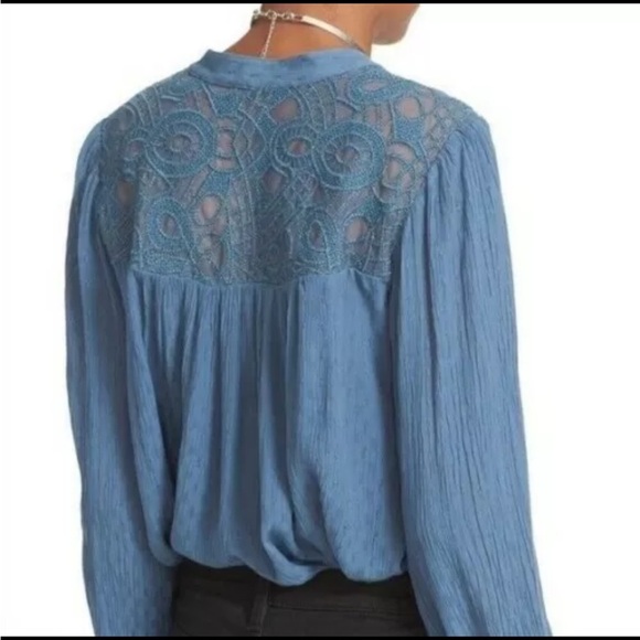 Free People Blue Canyon Rose Lace Embroidered Boho Blouse Size XS - Picture 2 of 9